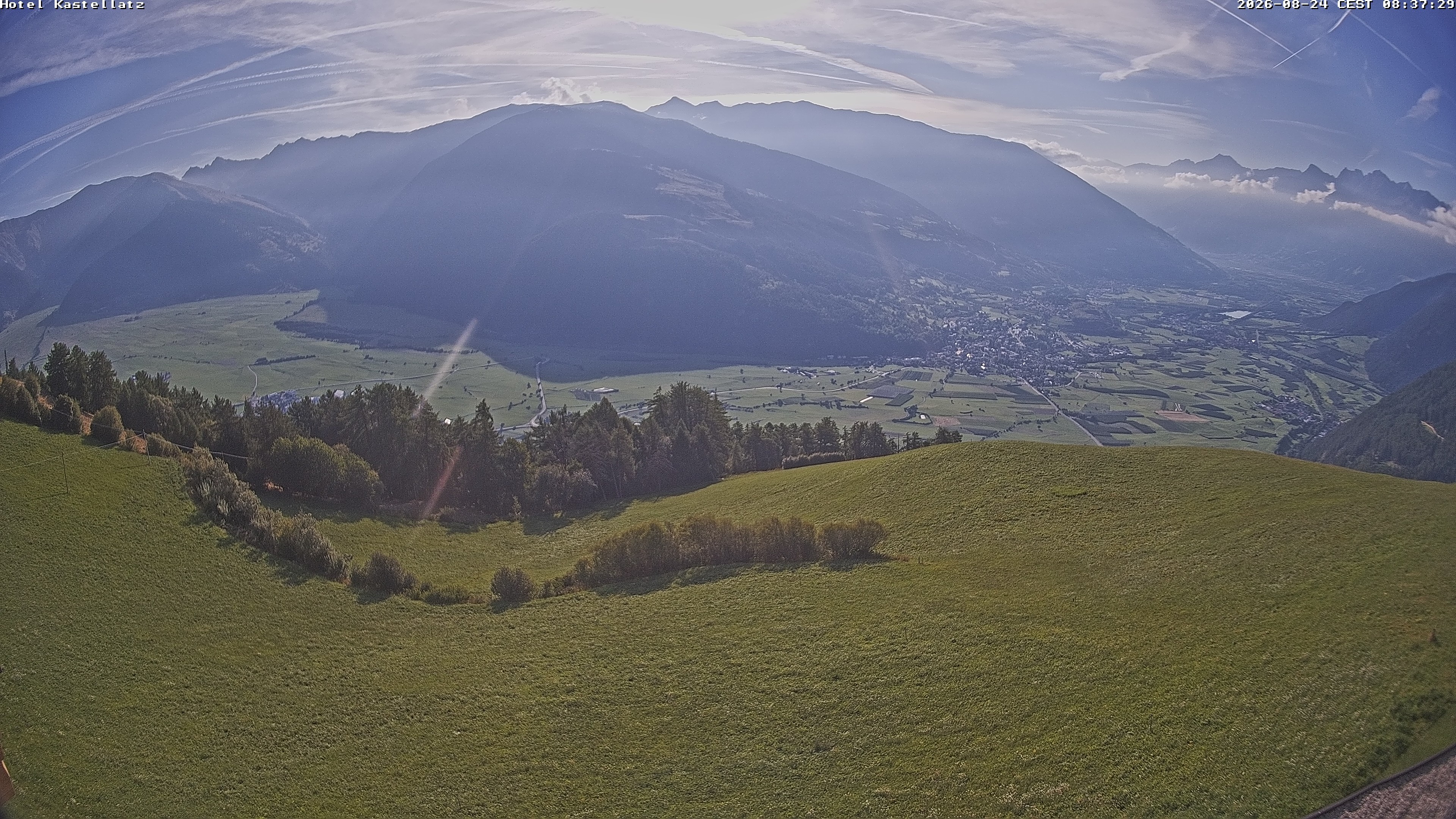Archiv Foto Webcam Ausblick Kastellatz - Mals