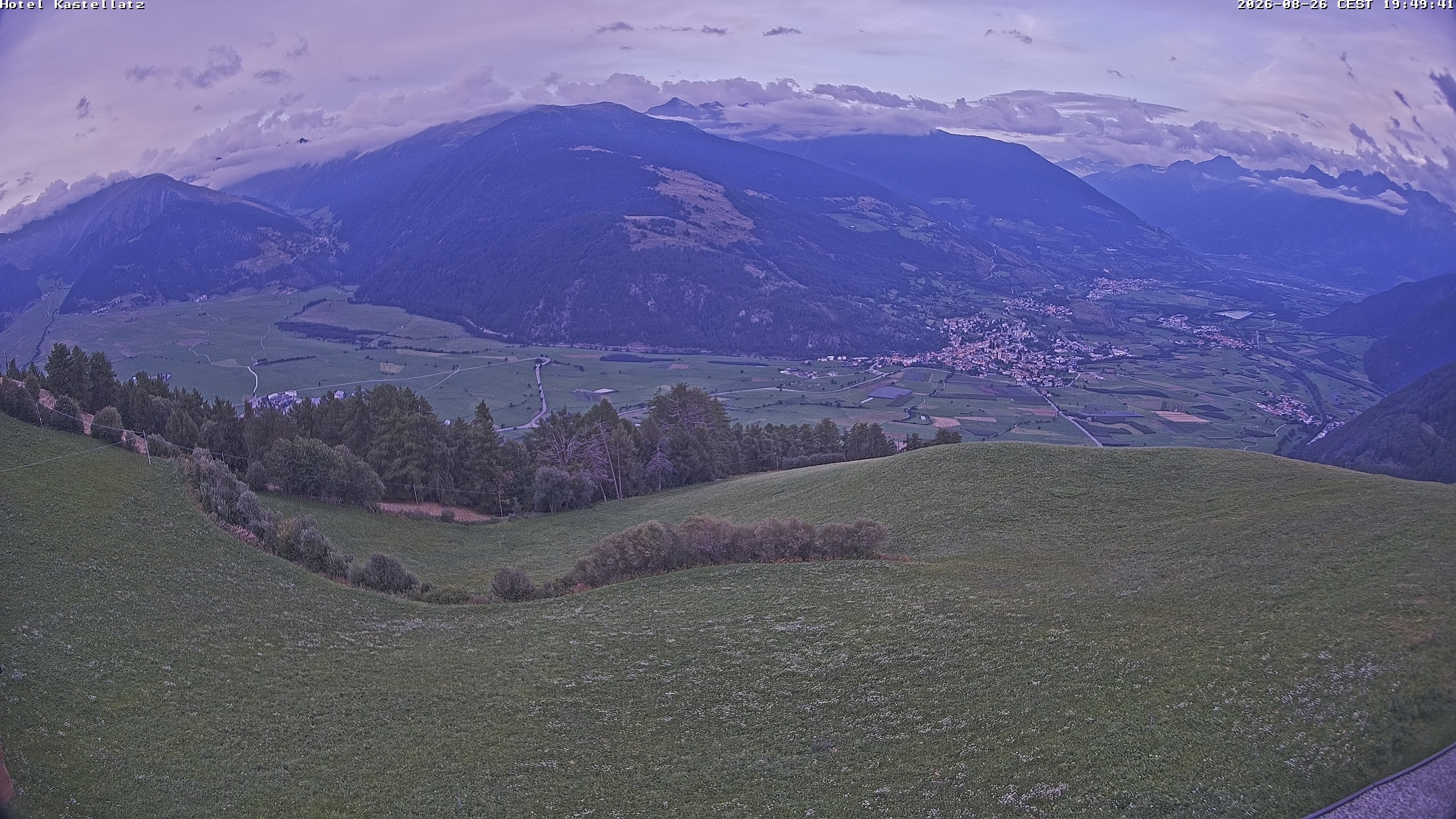 Archived image Webcam Panoramic View Kastellatz - Mals