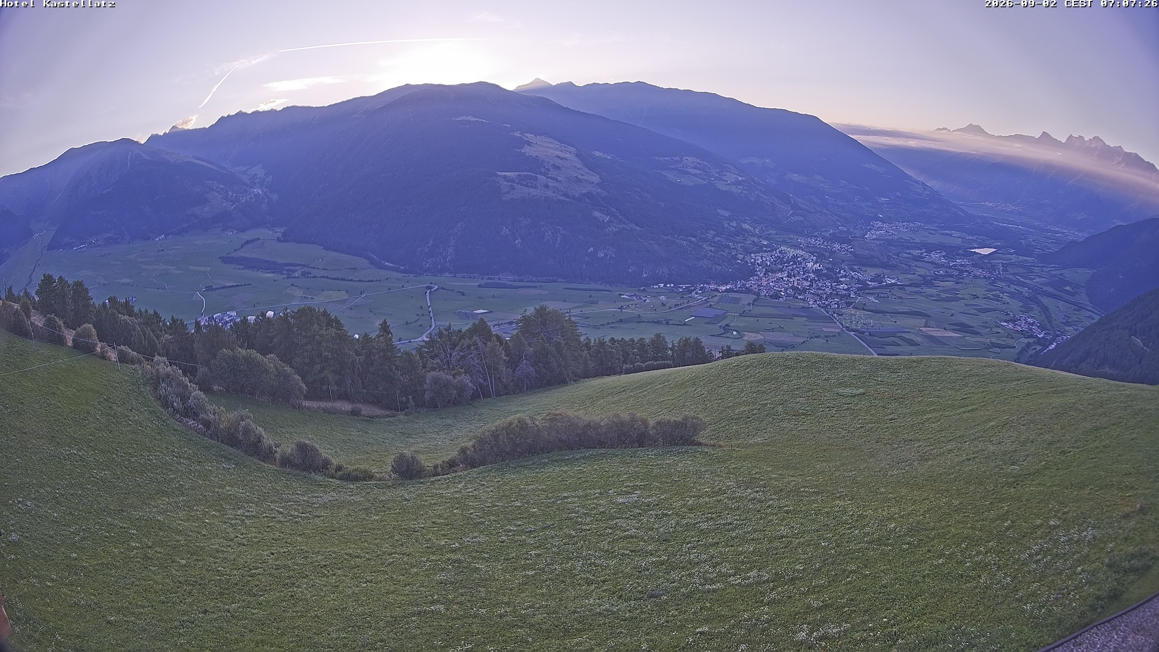 Archiv Foto Webcam Ausblick Kastellatz - Mals