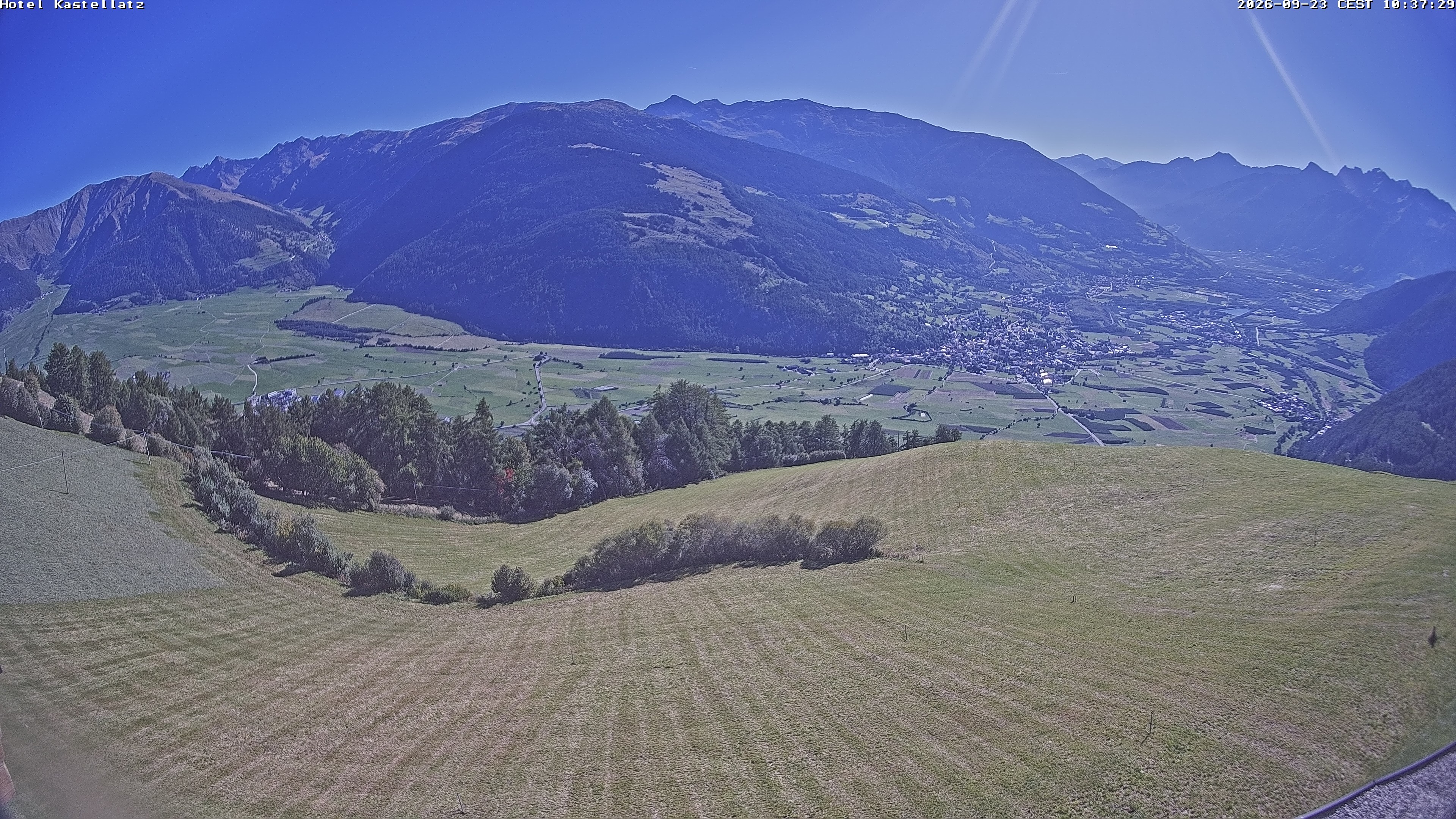 Archiv Foto Webcam Ausblick Kastellatz - Mals