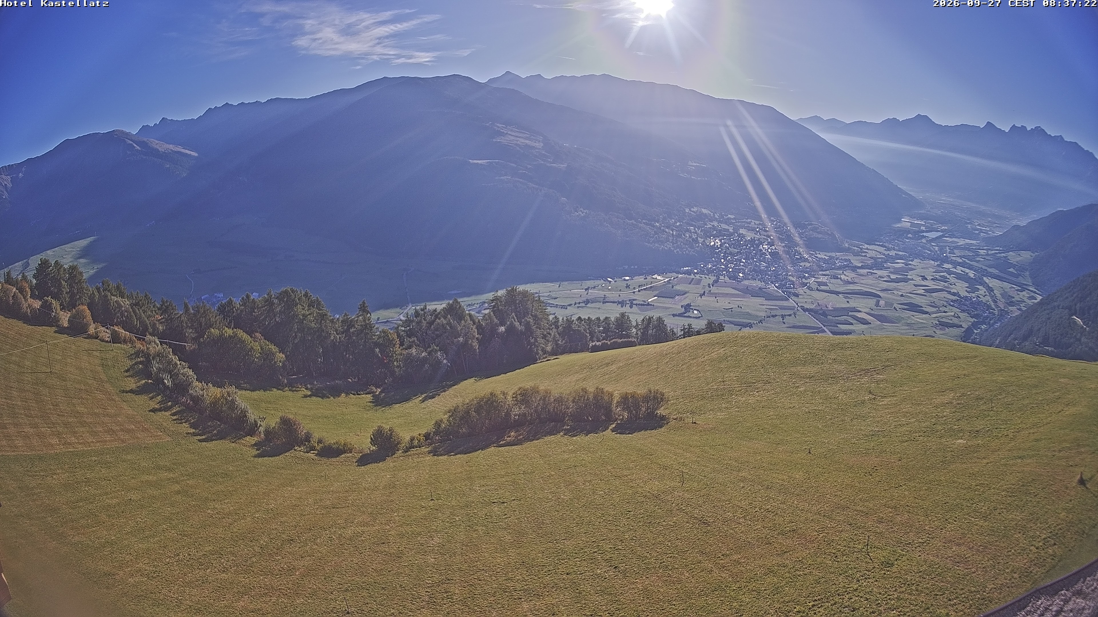 Archiv Foto Webcam Ausblick Kastellatz - Mals
