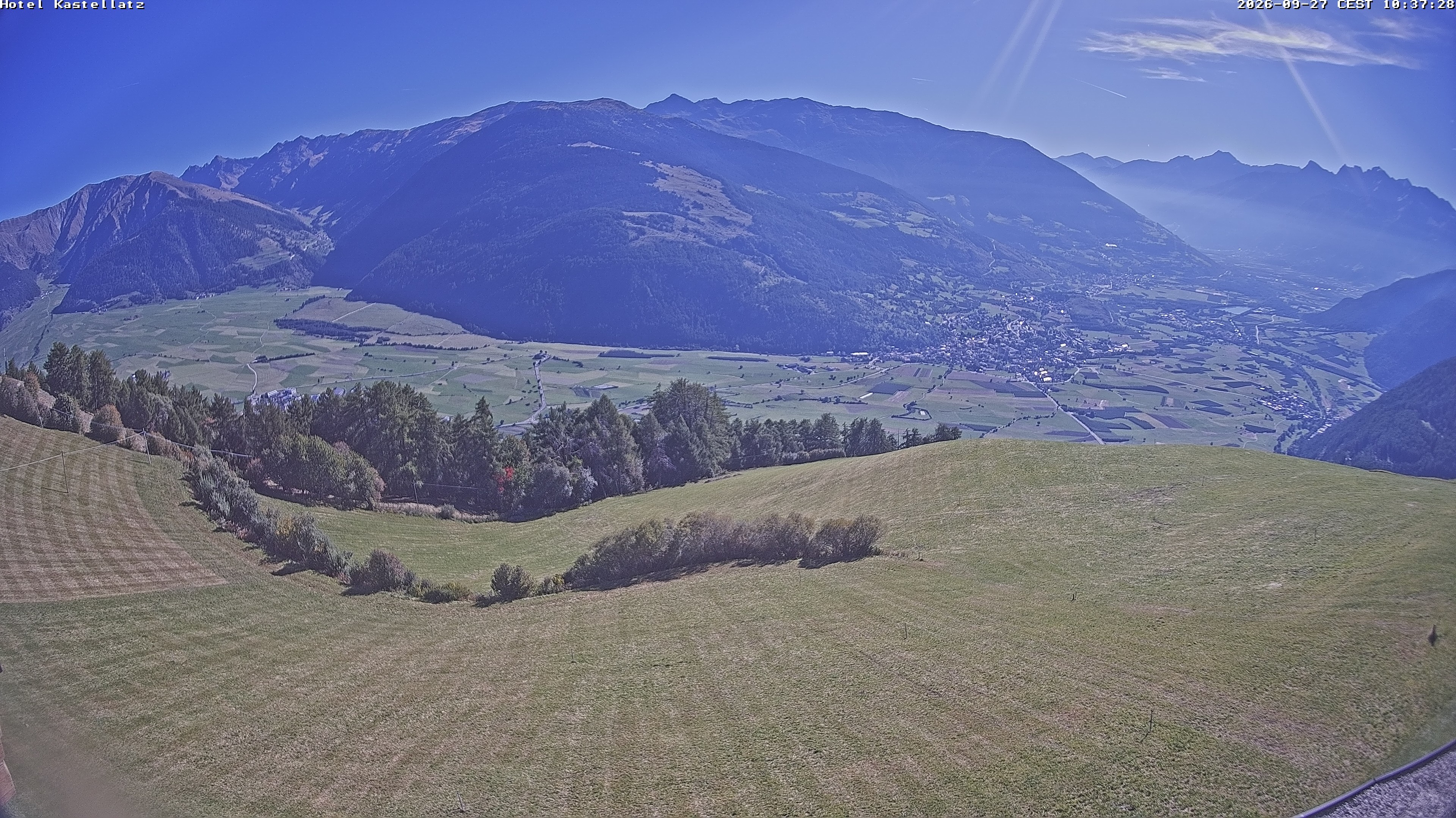 Archiv Foto Webcam Ausblick Kastellatz - Mals