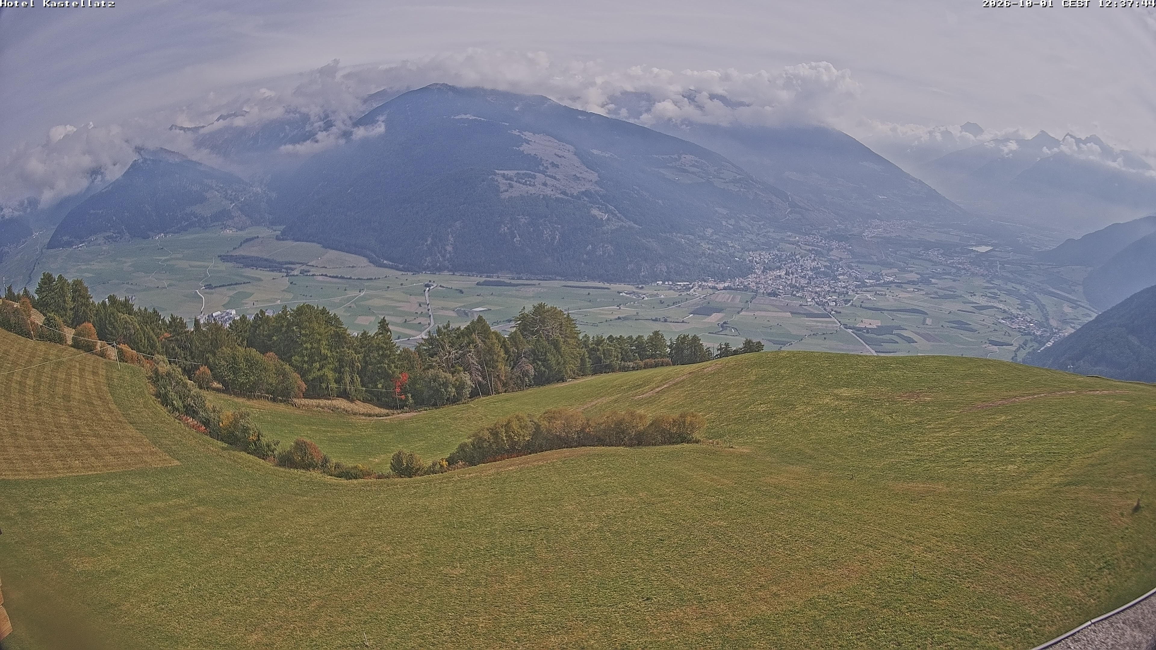 Archiv Foto Webcam Ausblick Kastellatz - Mals