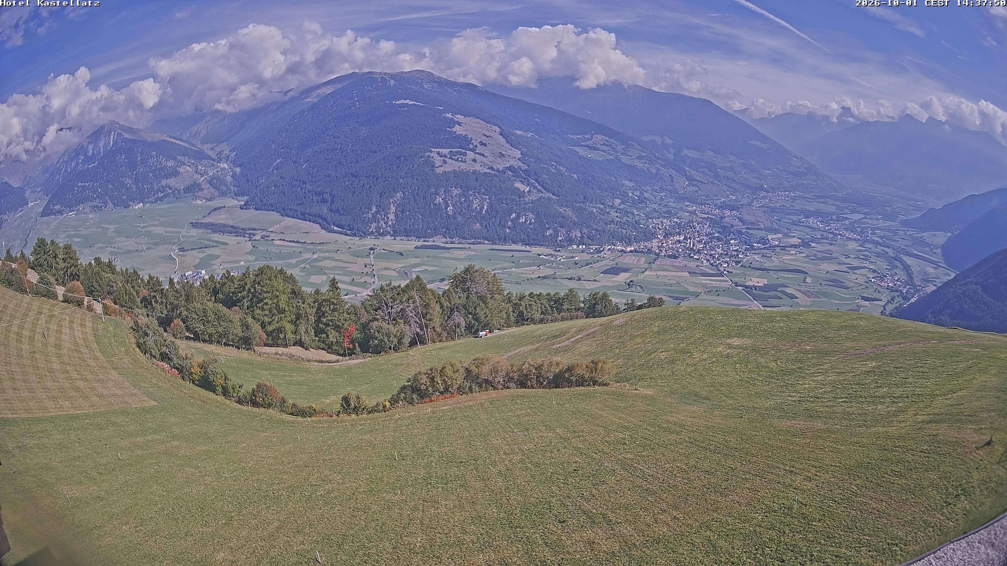 Archiv Foto Webcam Ausblick Kastellatz - Mals