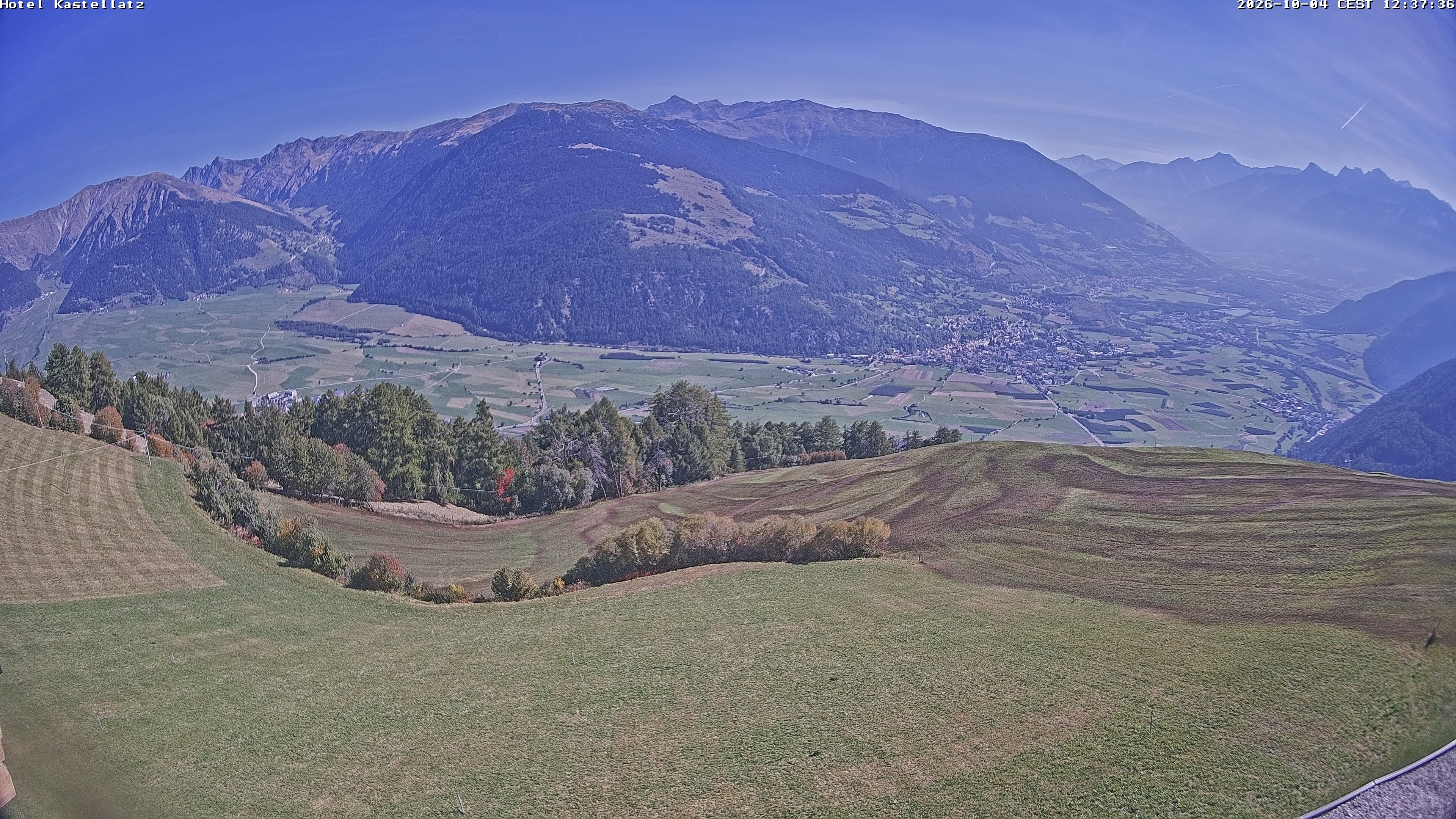Archiv Foto Webcam Ausblick Kastellatz - Mals
