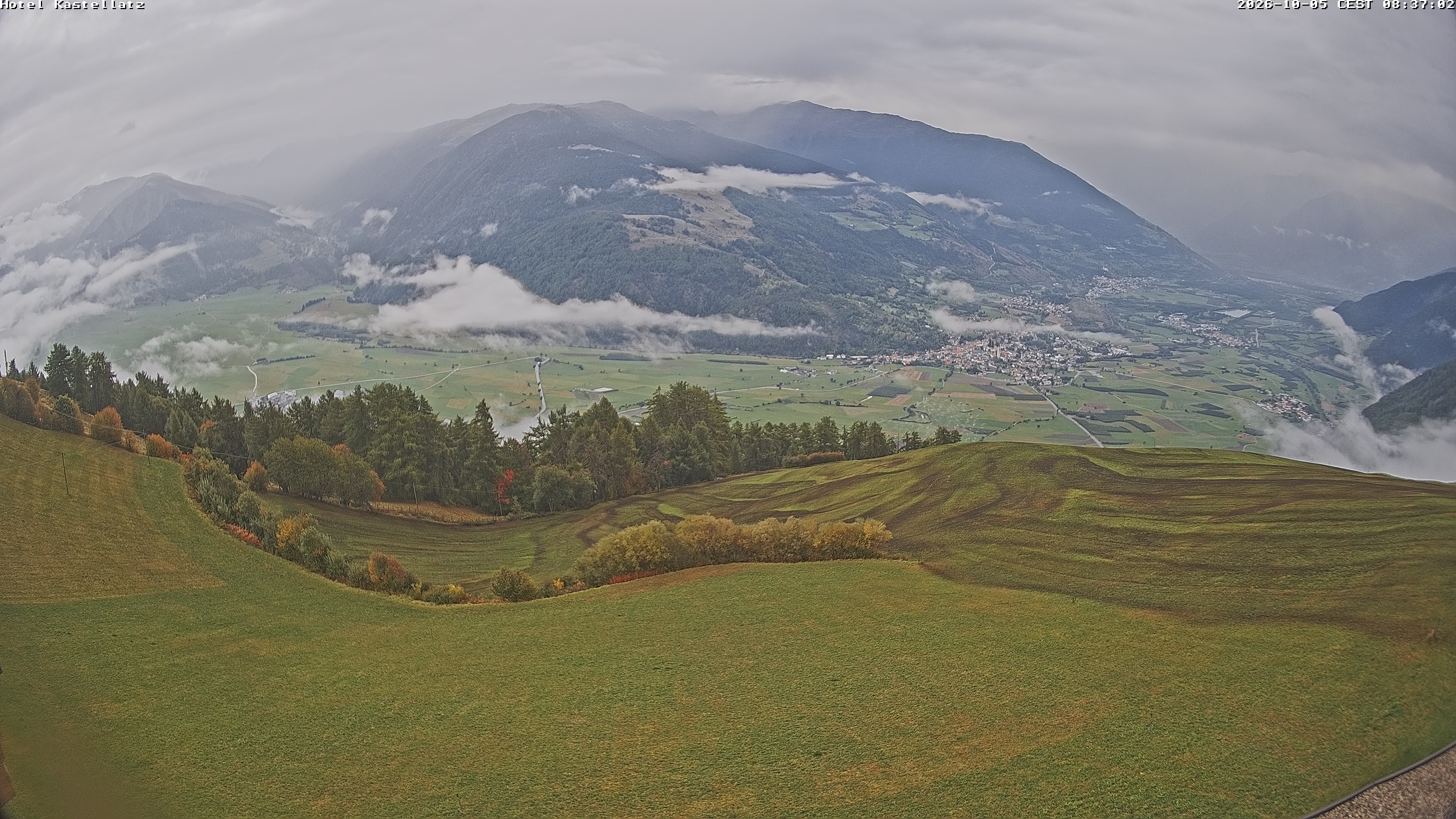 Archived image Webcam Panoramic View Kastellatz - Mals