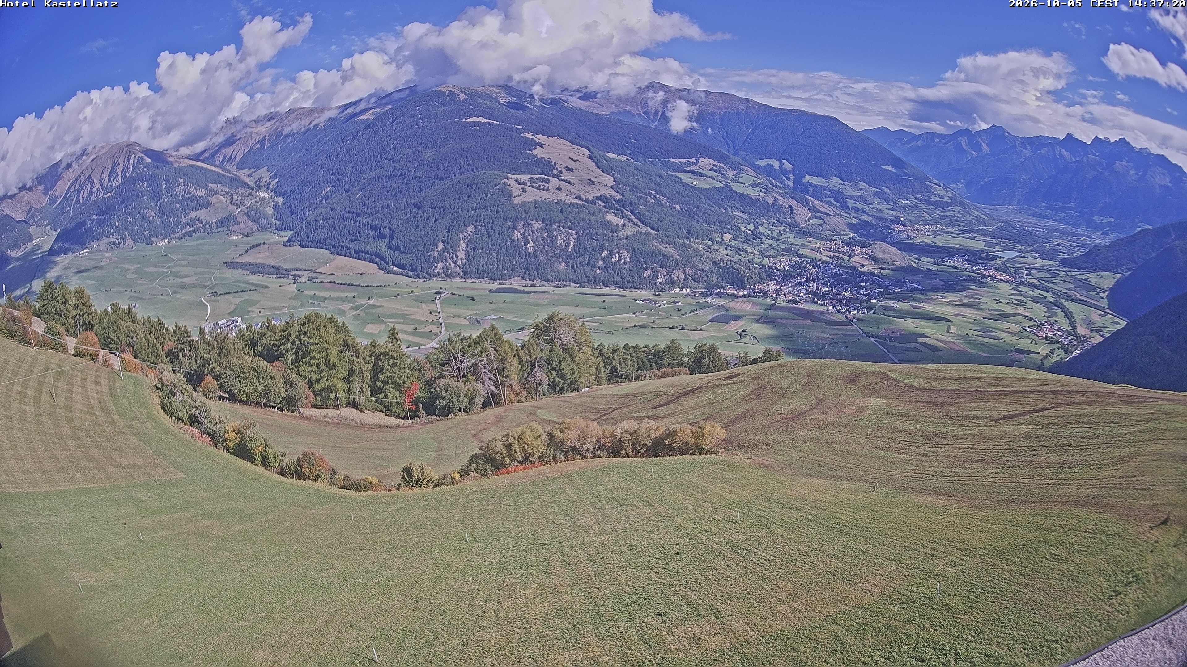 Archived image Webcam Panoramic View Kastellatz - Mals