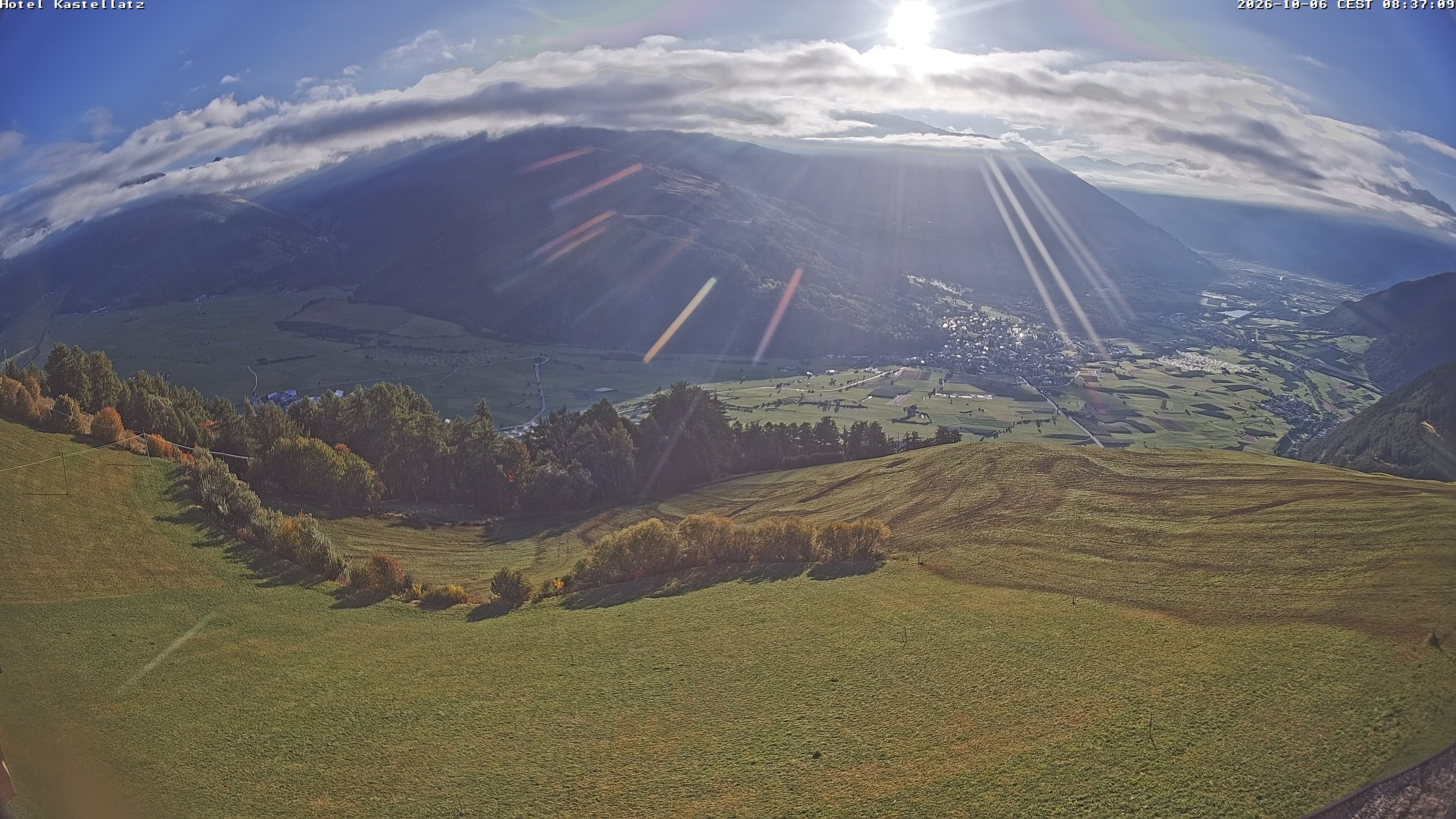 Archiv Foto Webcam Ausblick Kastellatz - Mals