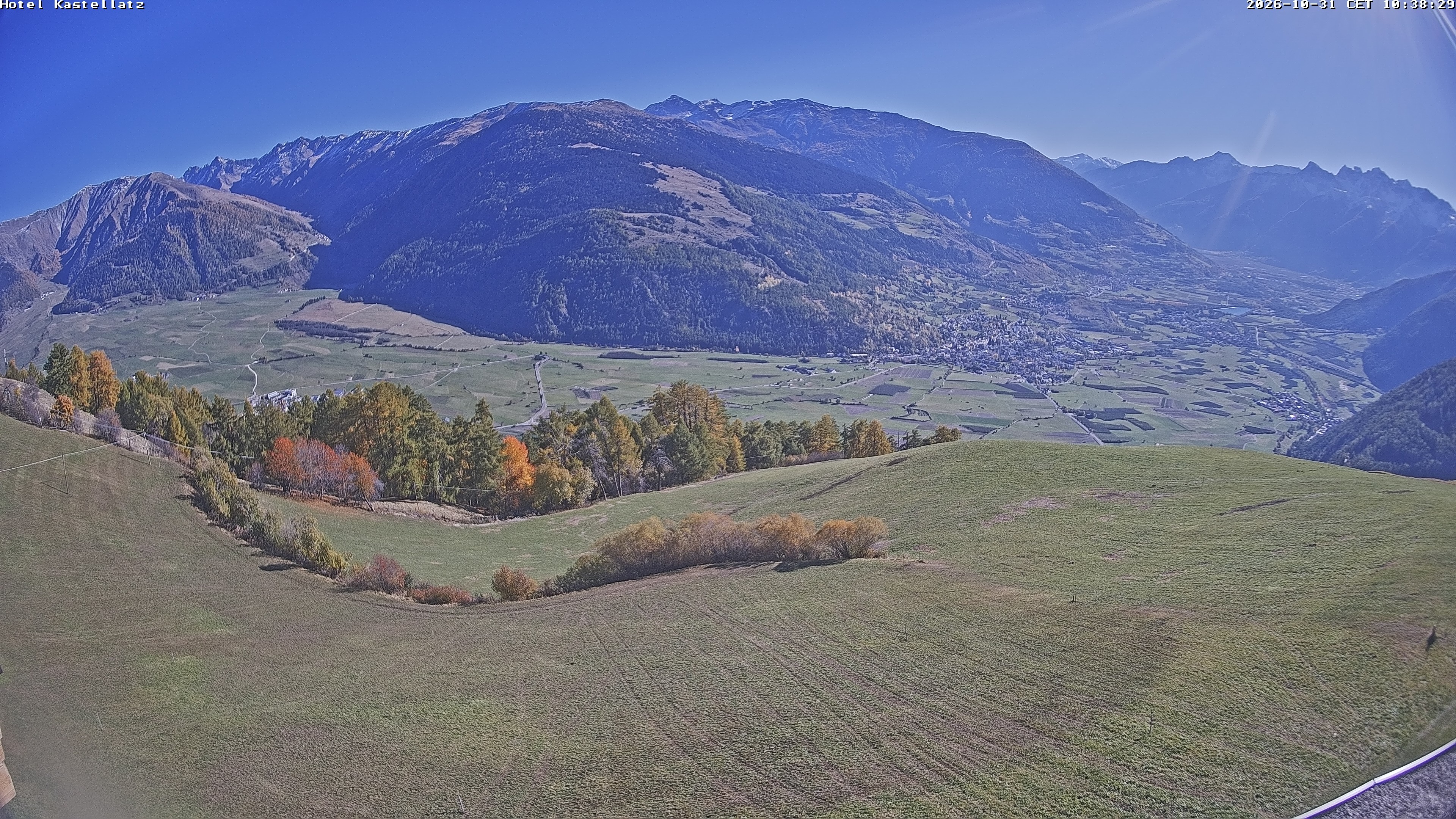 Archiv Foto Webcam Ausblick Kastellatz - Mals