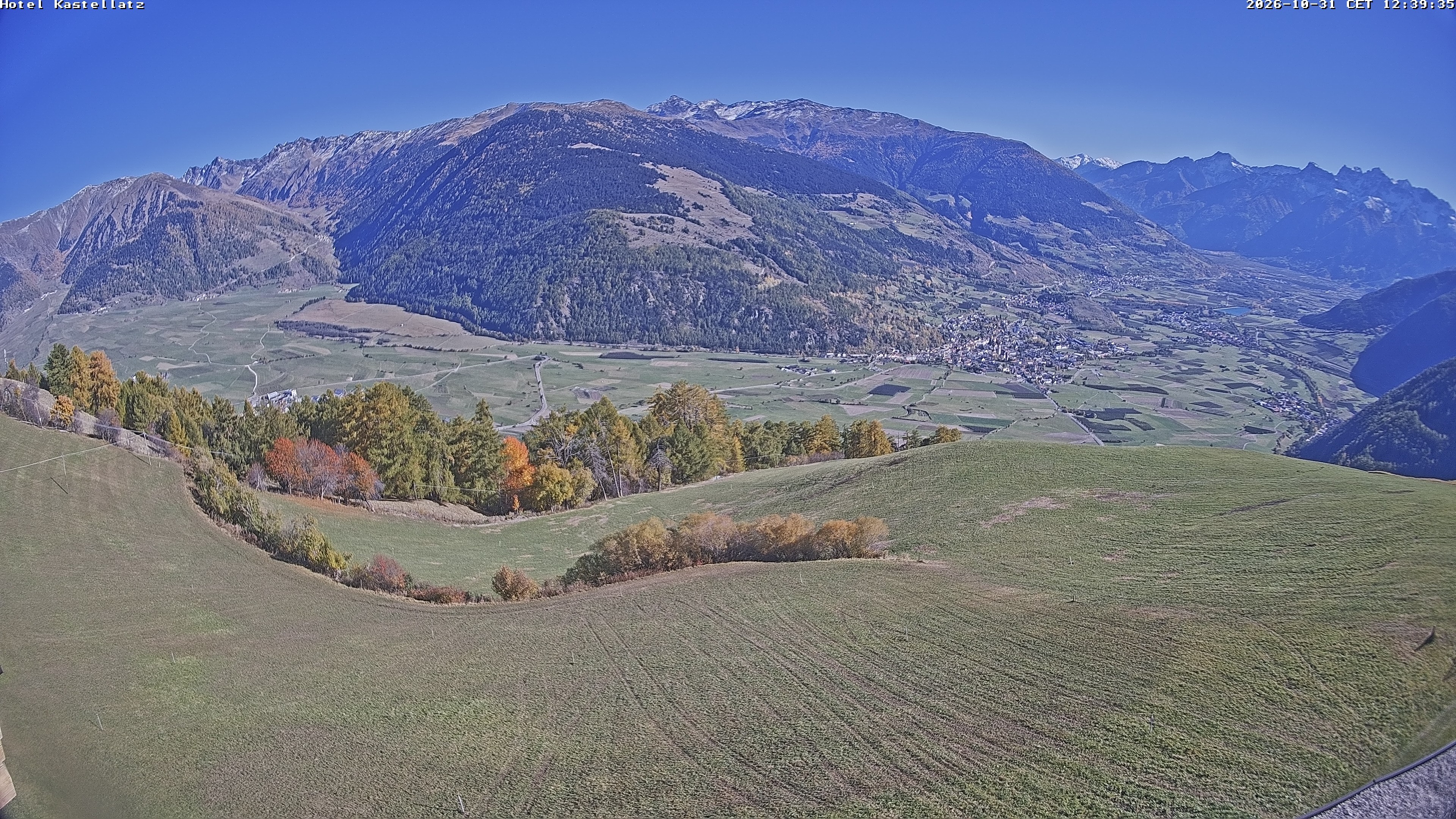 Archiv Foto Webcam Ausblick Kastellatz - Mals