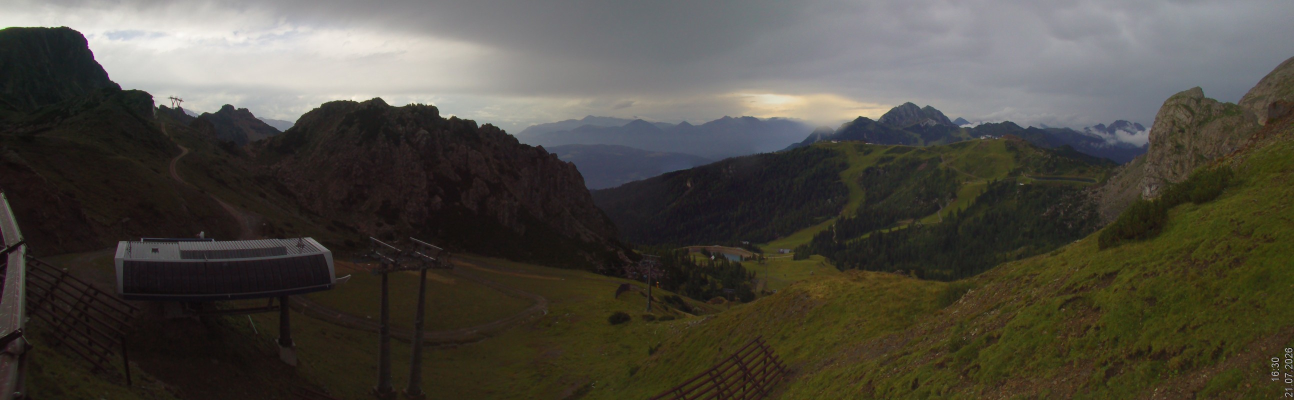 Archiv Foto Webcam Rudnigsattel - Blick Richtung Tressdorfer Höhe