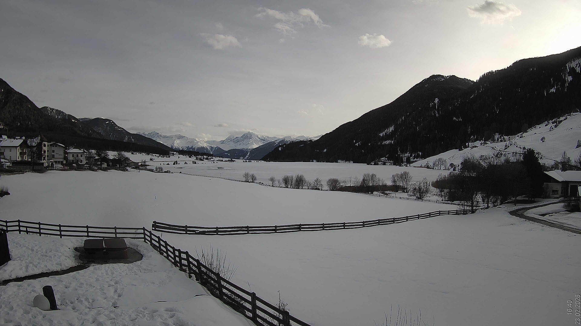 Archiv Foto Webcam Ausblick Hotel Ortlerspitz