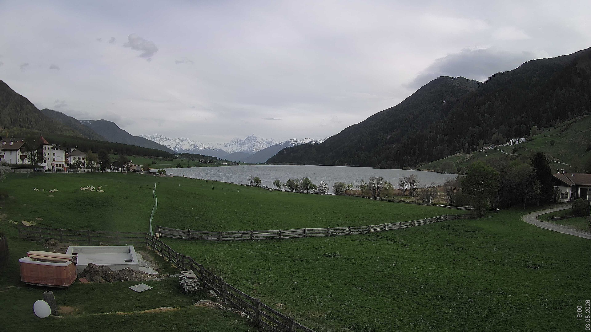 Archiv Foto Webcam Ausblick Hotel Ortlerspitz