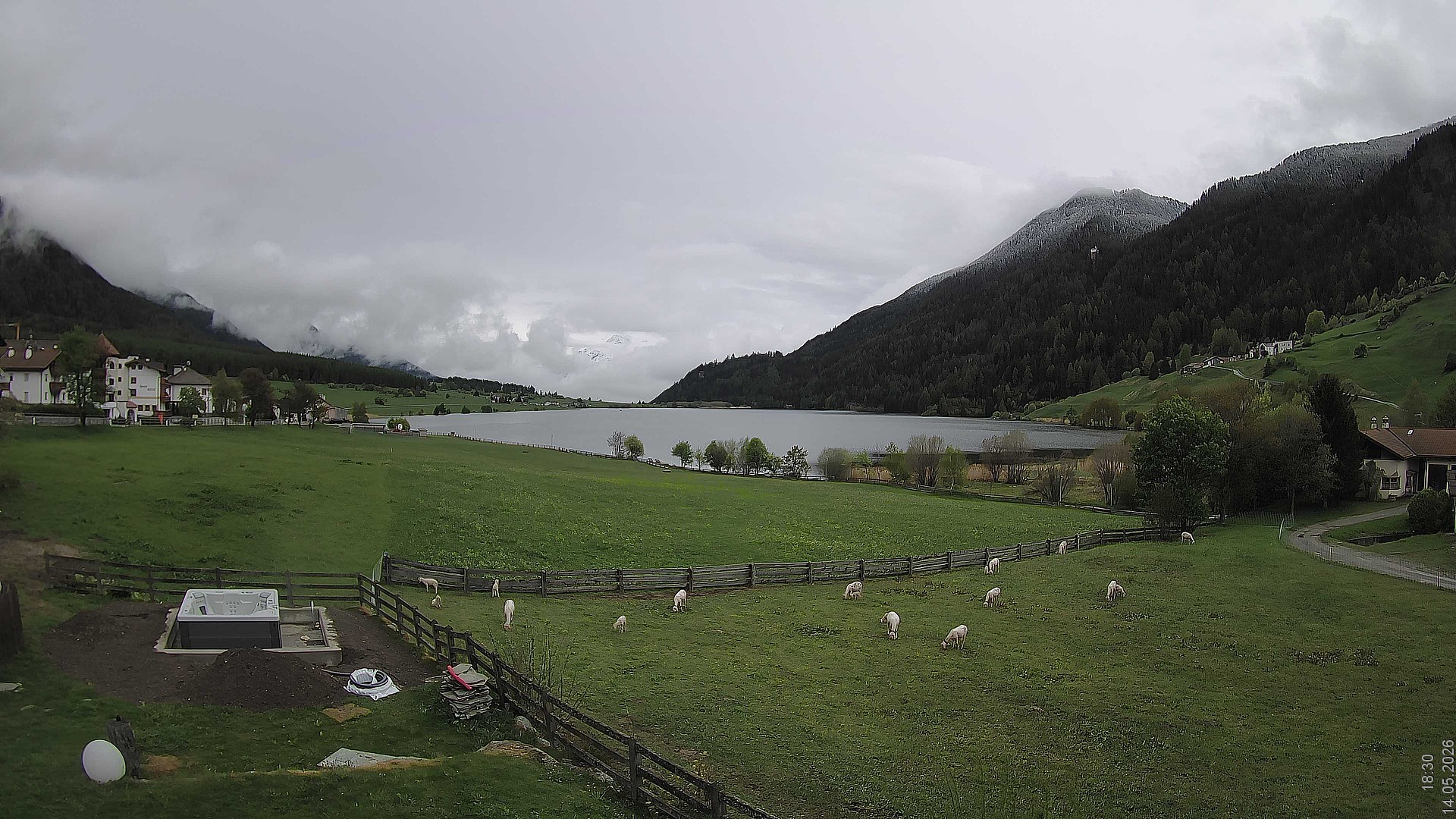 Archiv Foto Webcam Ausblick Hotel Ortlerspitz