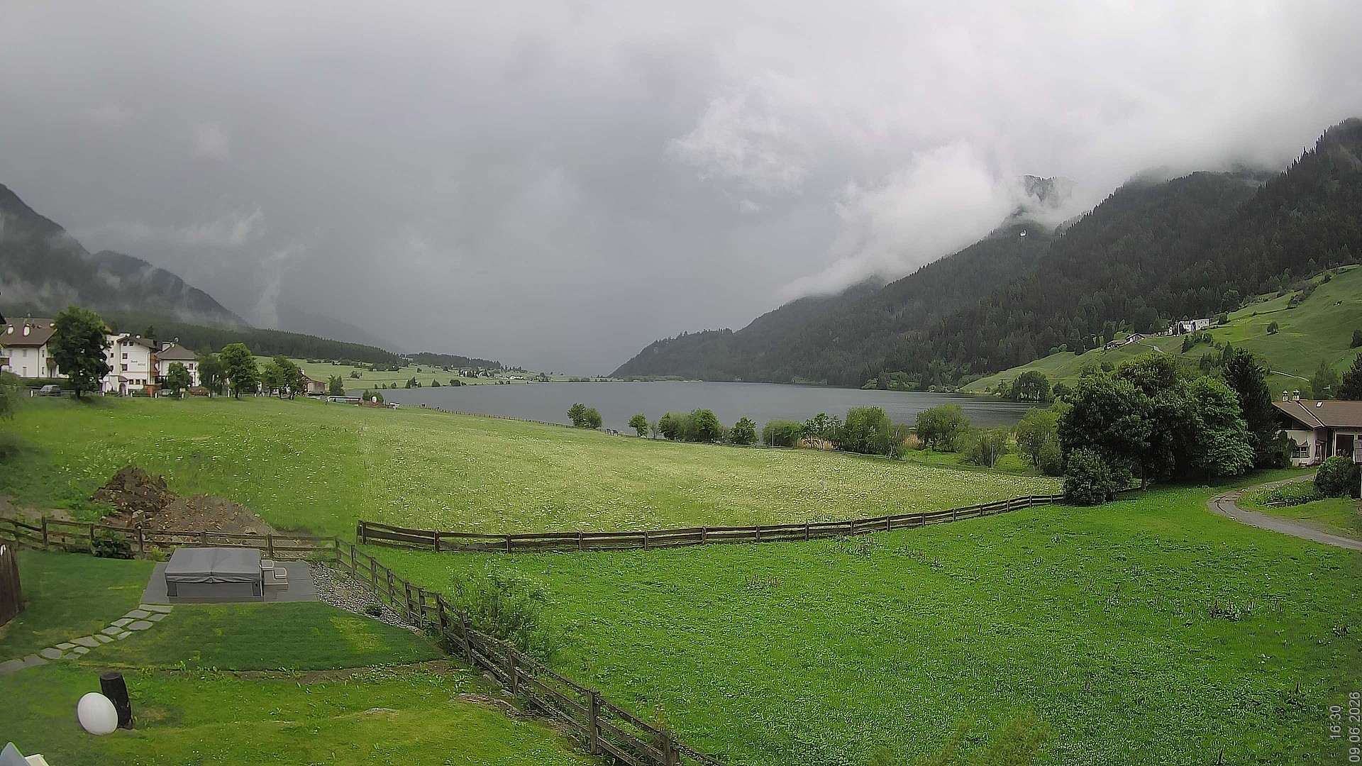 Archiv Foto Webcam Ausblick Hotel Ortlerspitz