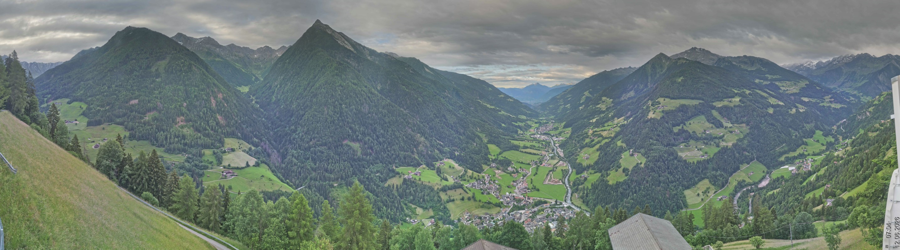 Archived image Webcam Panoramic View Passeier Valley