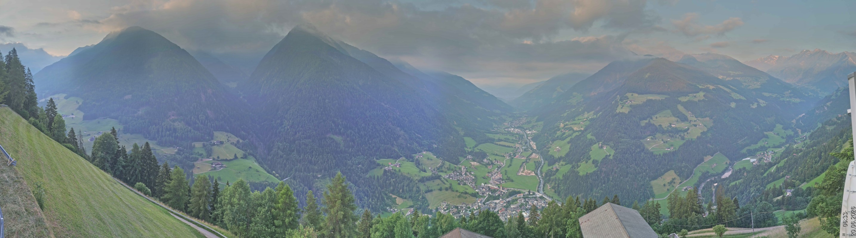 Archived image Webcam Panoramic View Passeier Valley