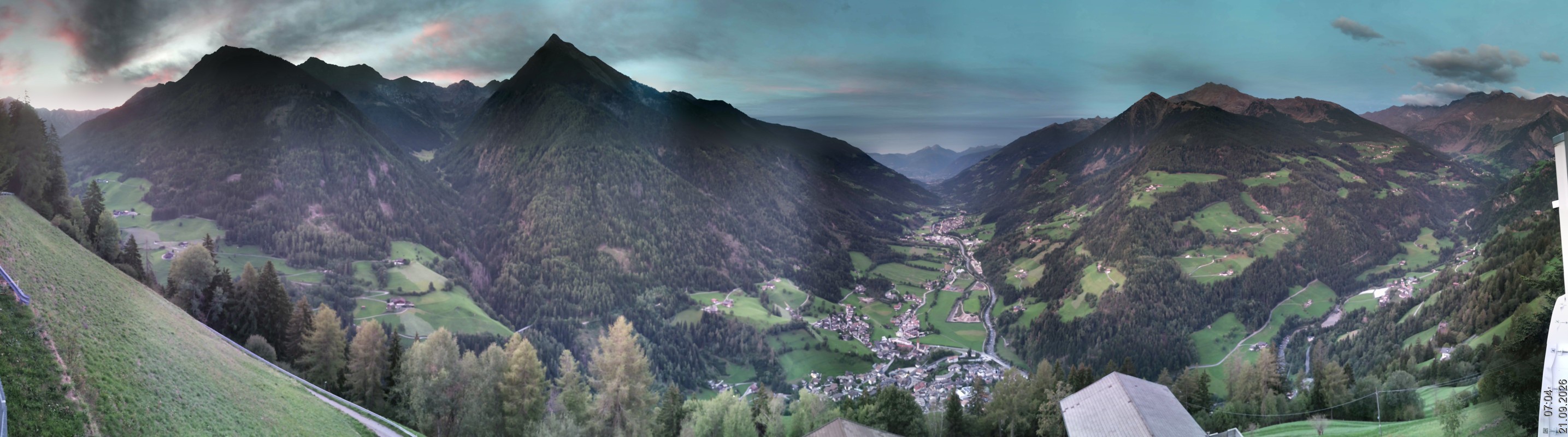 Archived image Webcam Panoramic View Passeier Valley