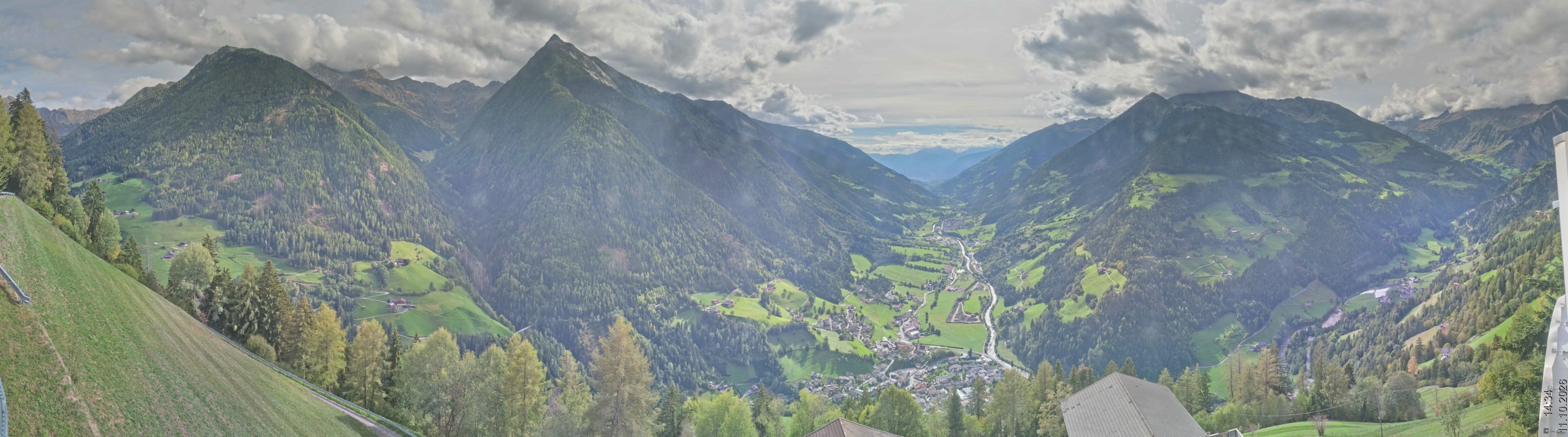 Archived image Webcam Panoramic View Passeier Valley