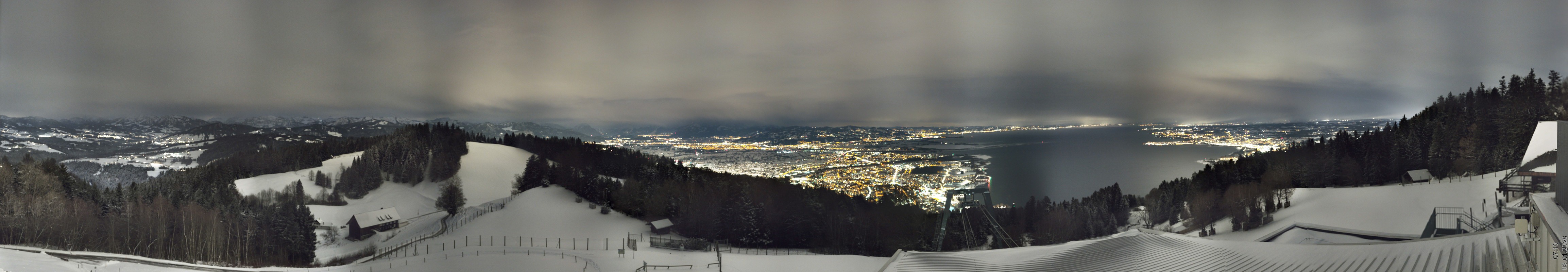 Archiv Foto Webcam Bregenz: Bergstation Pfänderbahn