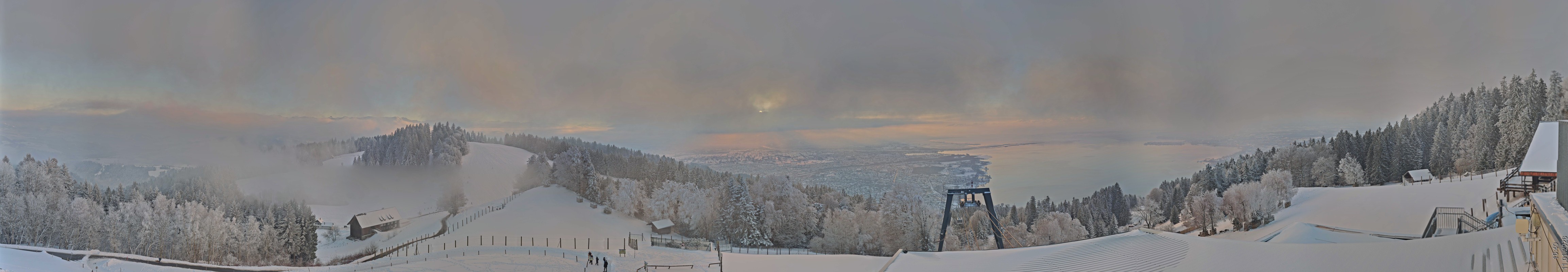 Archiv Foto Webcam Bregenz: Bergstation Pfänderbahn