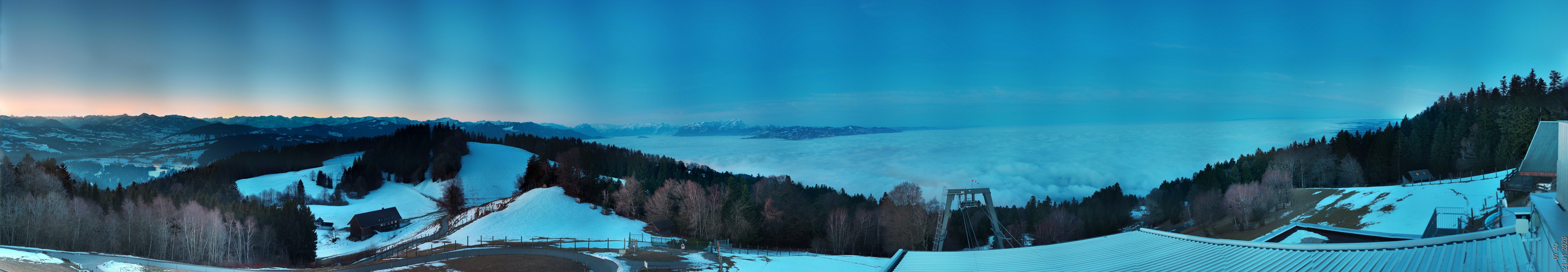 Archived image Webcam Top Station Pfänderbahn