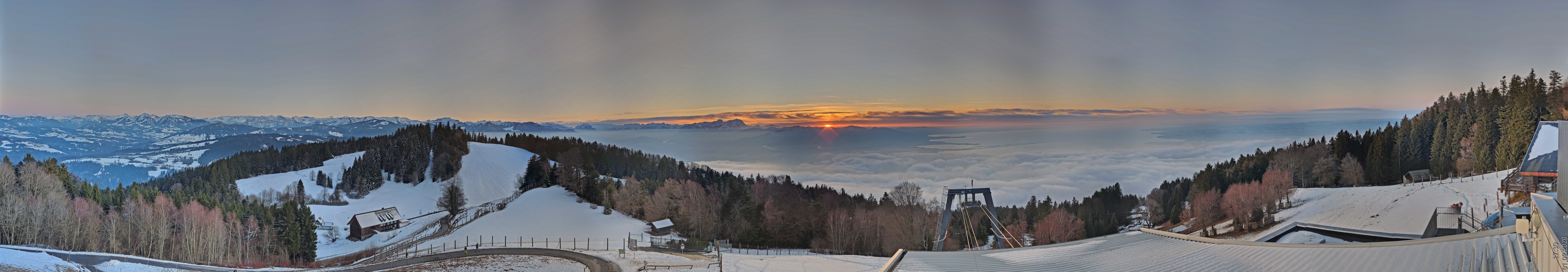 Archiv Foto Webcam Bregenz: Bergstation Pfänderbahn