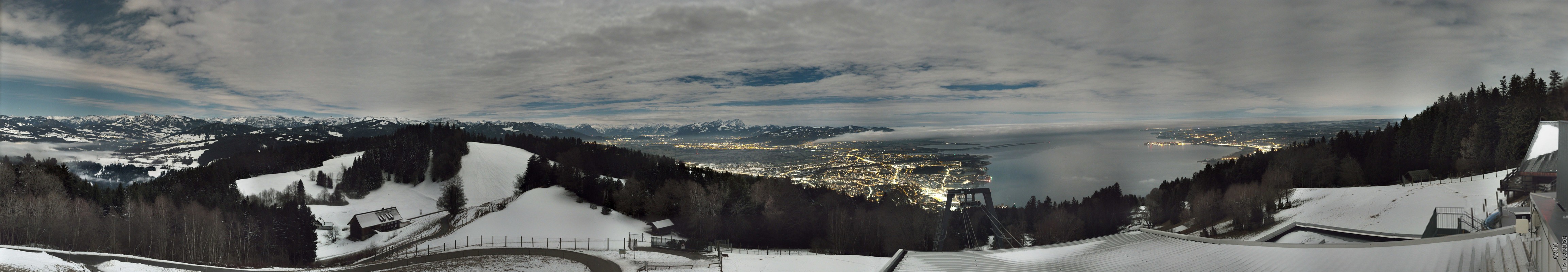 Archiv Foto Webcam Bregenz: Bergstation Pfänderbahn