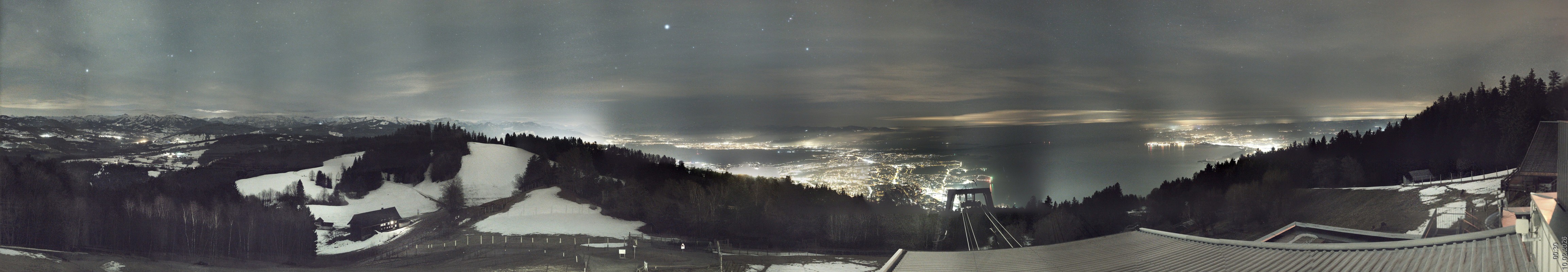 Archiv Foto Webcam Bregenz: Bergstation Pfänderbahn