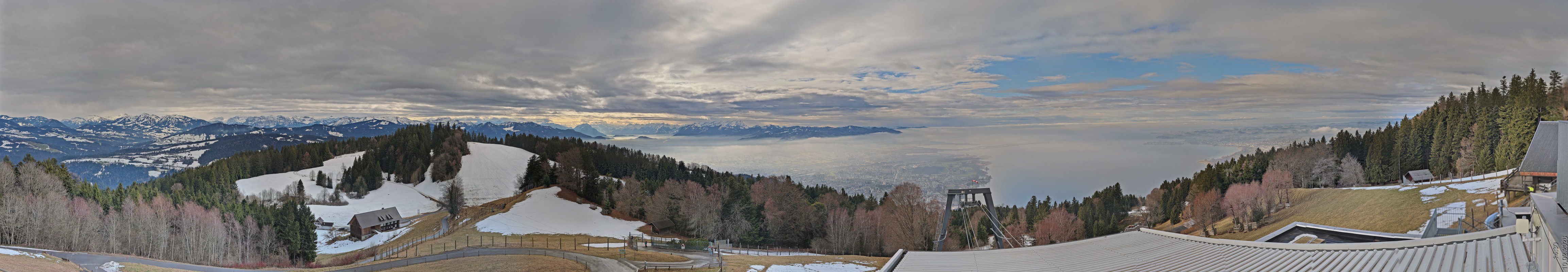 Archiv Foto Webcam Bregenz: Bergstation Pfänderbahn