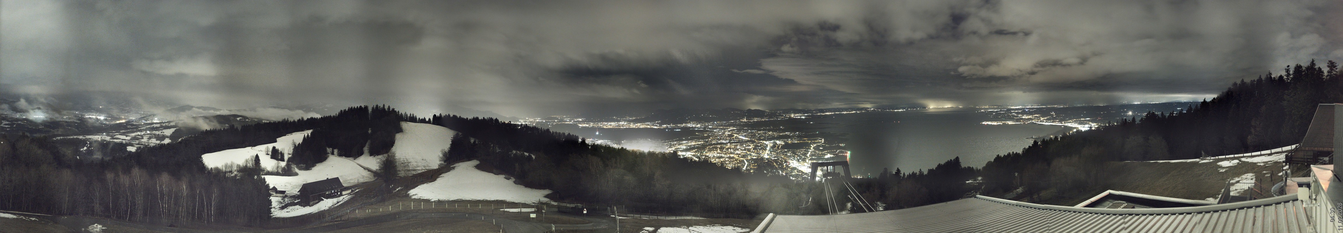 Archiv Foto Webcam Bregenz: Bergstation Pfänderbahn