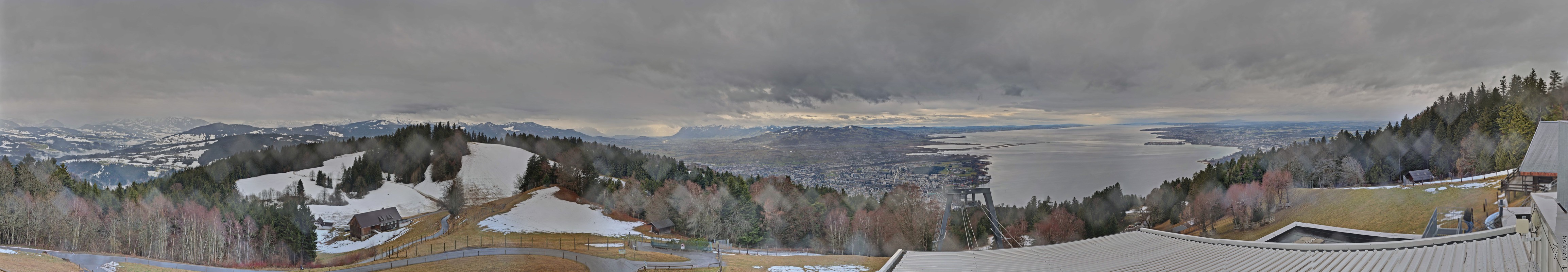 Archiv Foto Webcam Bregenz: Bergstation Pfänderbahn