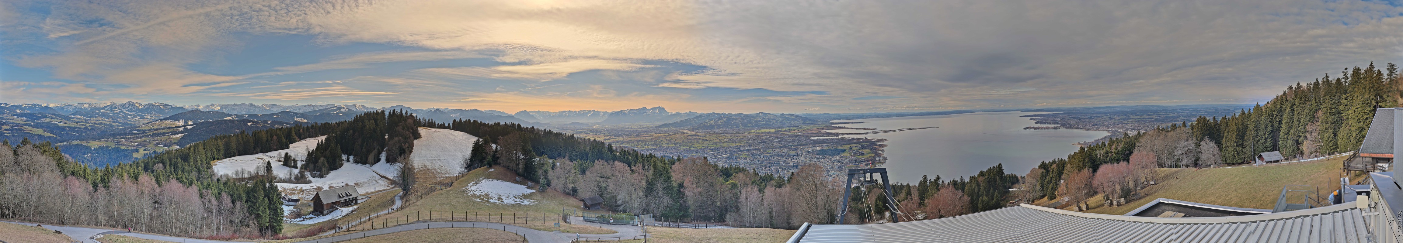 Archiv Foto Webcam Bregenz: Bergstation Pfänderbahn