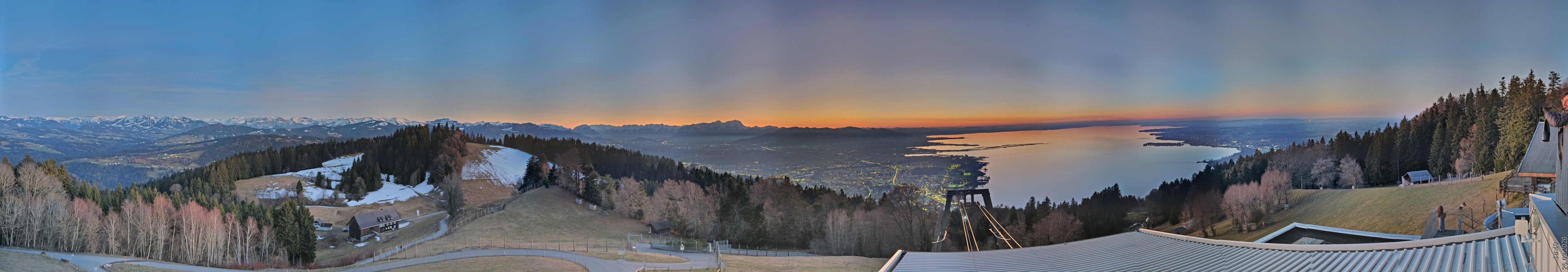 Archiv Foto Webcam Bregenz: Bergstation Pfänderbahn