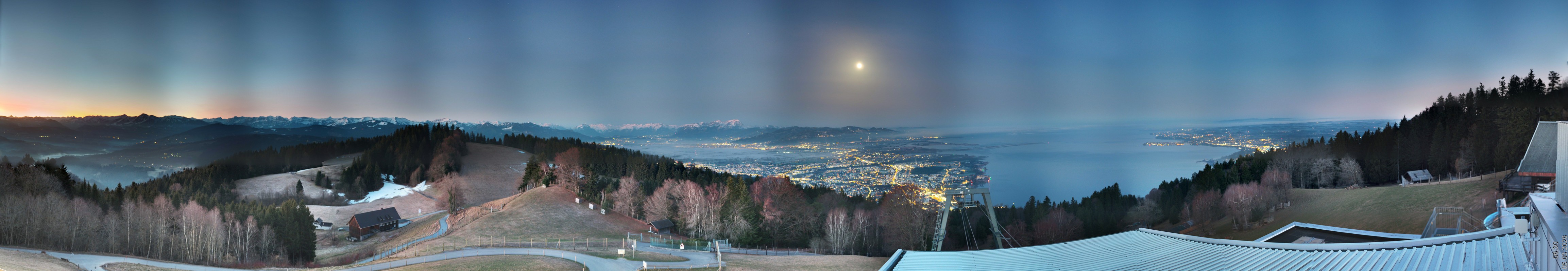 Archiv Foto Webcam Bregenz: Bergstation Pfänderbahn