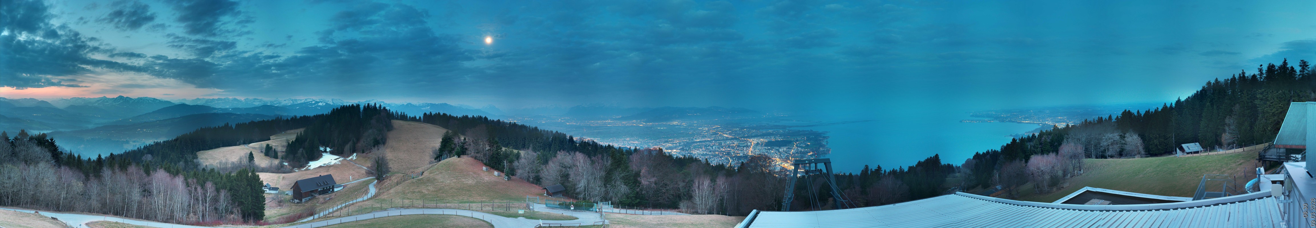 Archiv Foto Webcam Bregenz: Bergstation Pfänderbahn