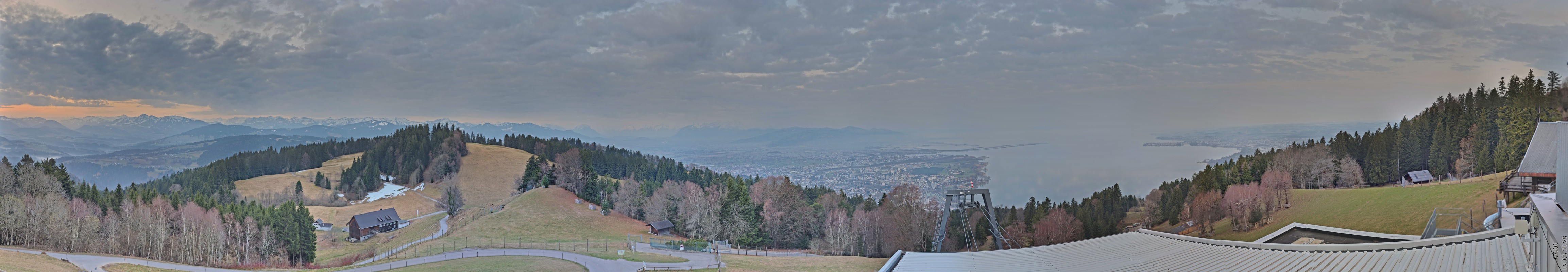 Archiv Foto Webcam Bregenz: Bergstation Pfänderbahn