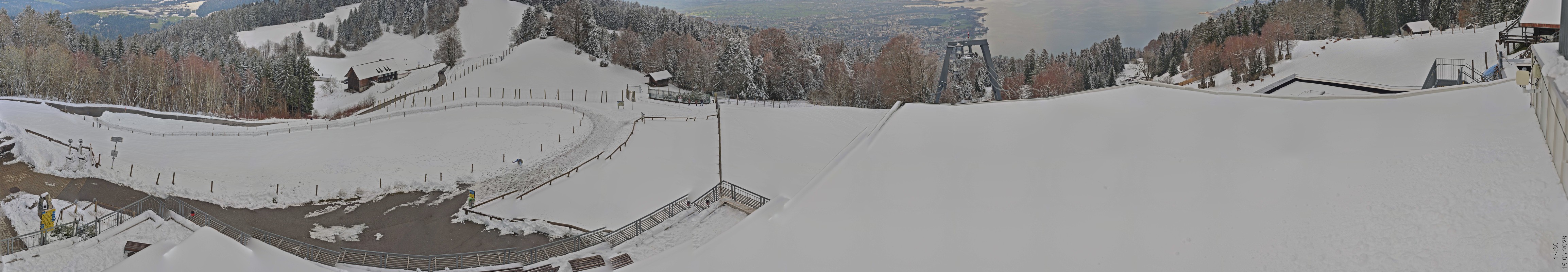 Archiv Foto Webcam Bregenz: Bergstation Pfänderbahn