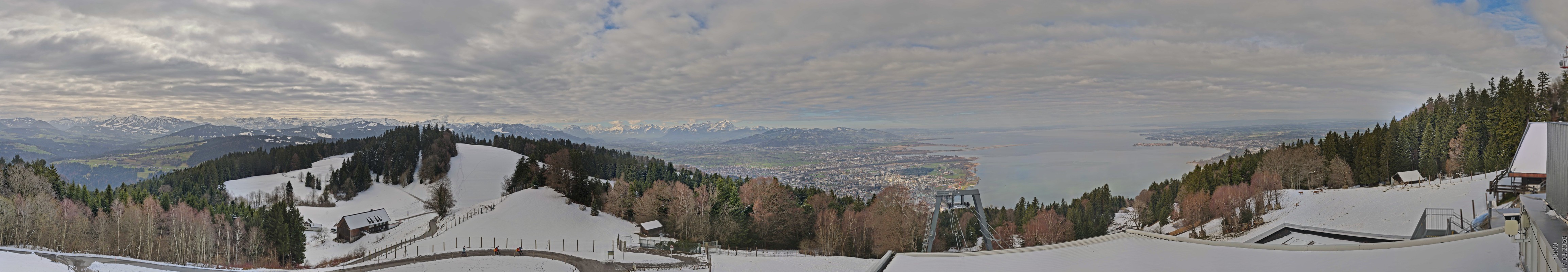 Archiv Foto Webcam Bregenz: Bergstation Pfänderbahn