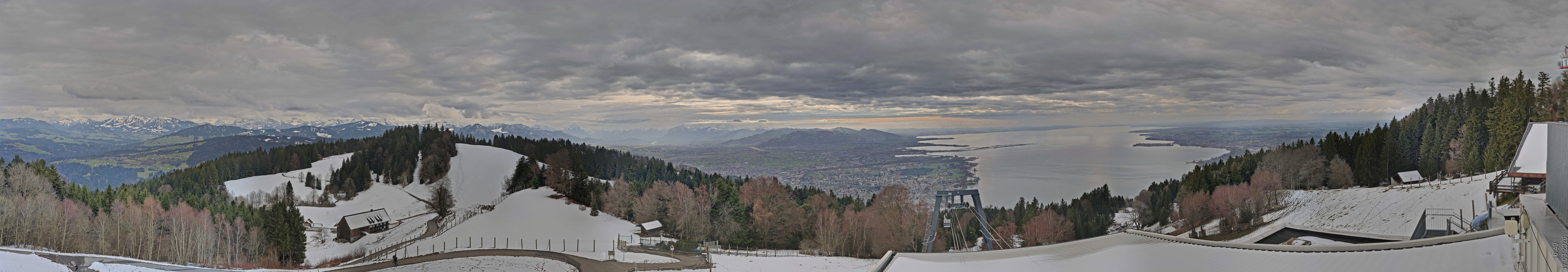 Archiv Foto Webcam Bregenz: Bergstation Pfänderbahn