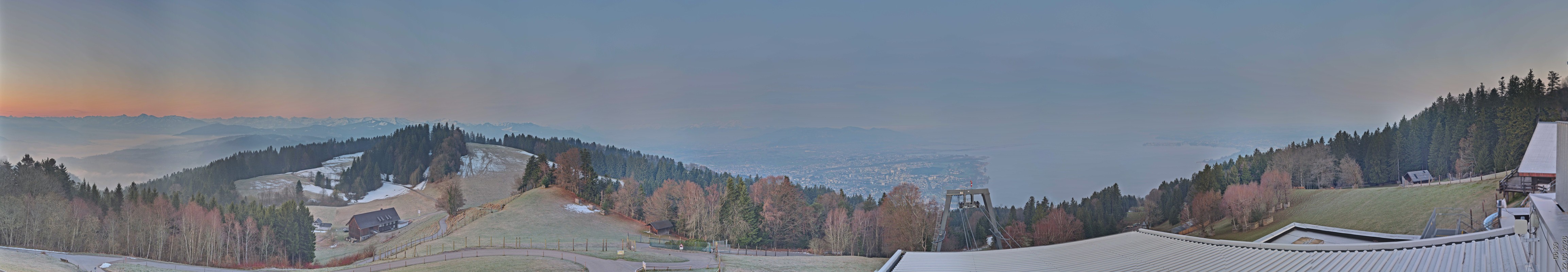 Archiv Foto Webcam Bregenz: Bergstation Pfänderbahn