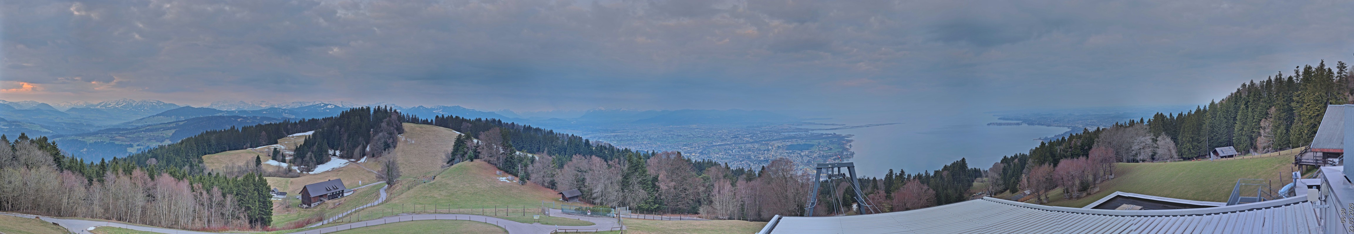 Archiv Foto Webcam Bregenz: Bergstation Pfänderbahn