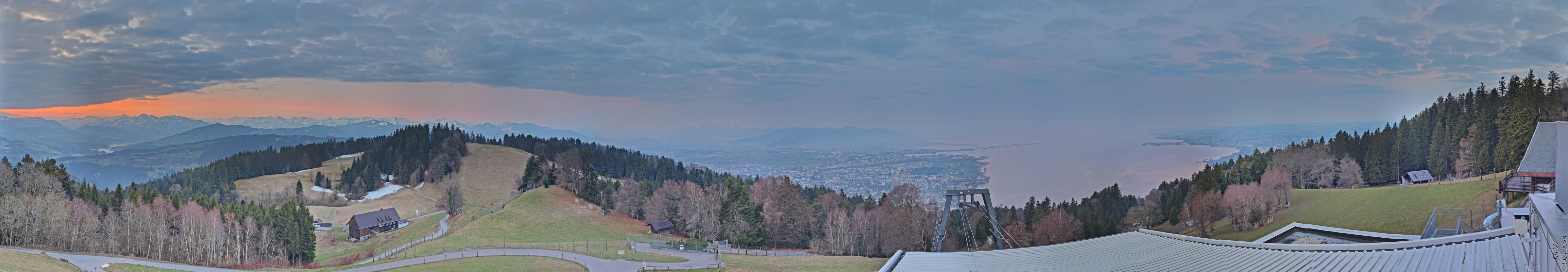 Archiv Foto Webcam Bregenz: Bergstation Pfänderbahn