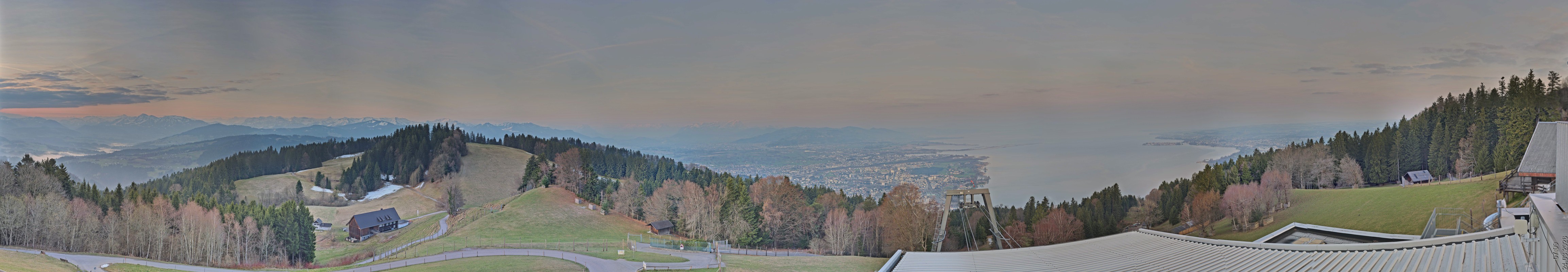 Archiv Foto Webcam Bregenz: Bergstation Pfänderbahn