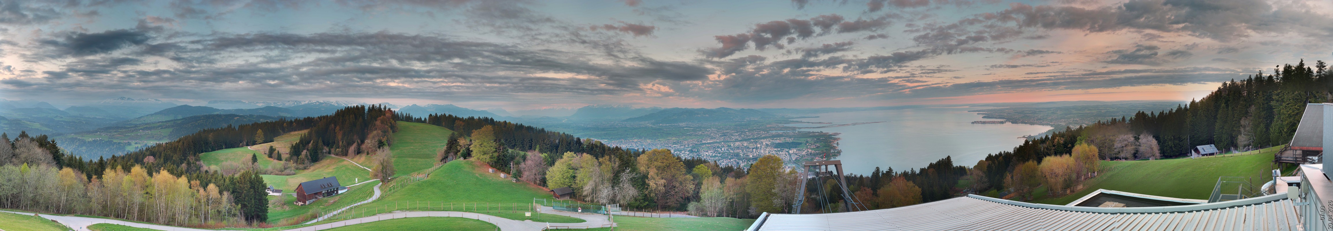 Archiv Foto Webcam Bregenz: Bergstation Pfänderbahn