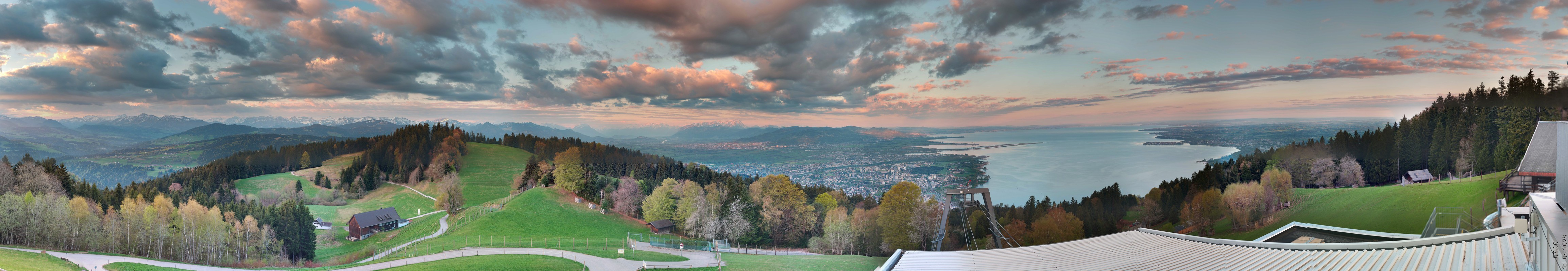Archiv Foto Webcam Bregenz: Bergstation Pfänderbahn