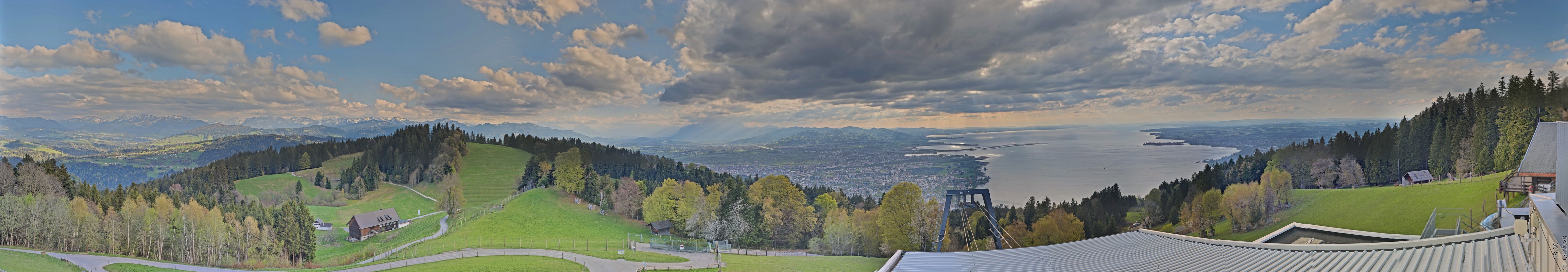 Archiv Foto Webcam Bregenz: Bergstation Pfänderbahn