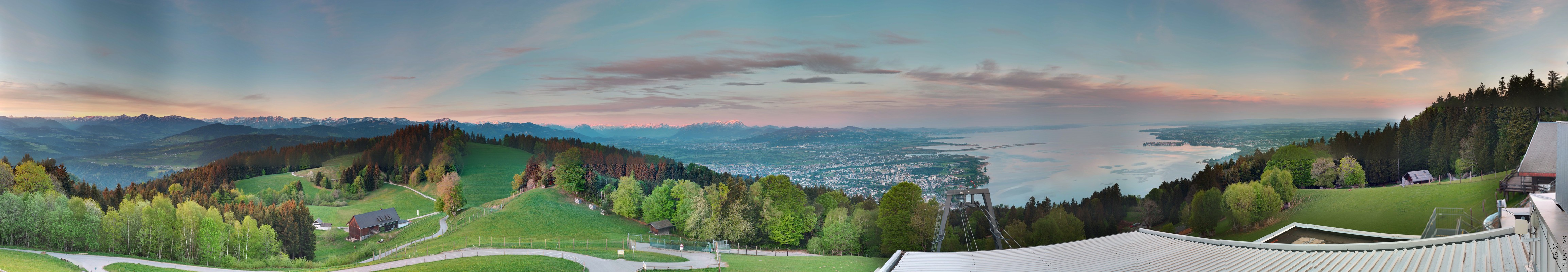 Archiv Foto Webcam Bregenz: Bergstation Pfänderbahn