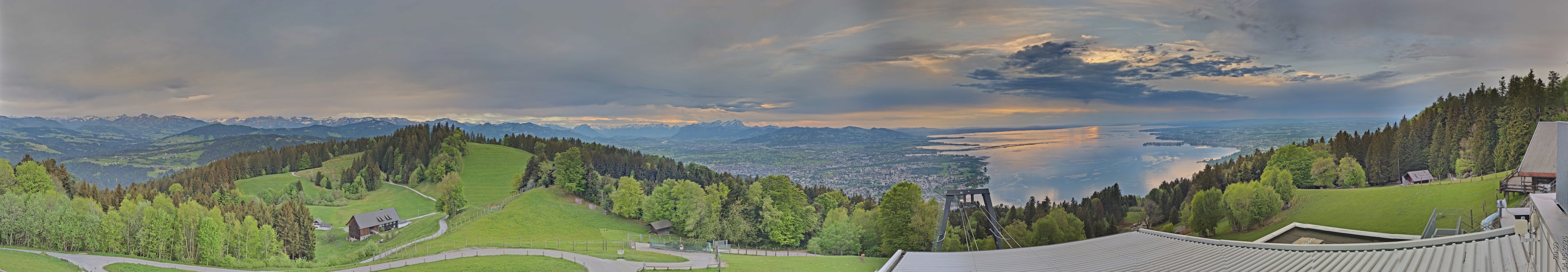 Archiv Foto Webcam Bregenz: Bergstation Pfänderbahn