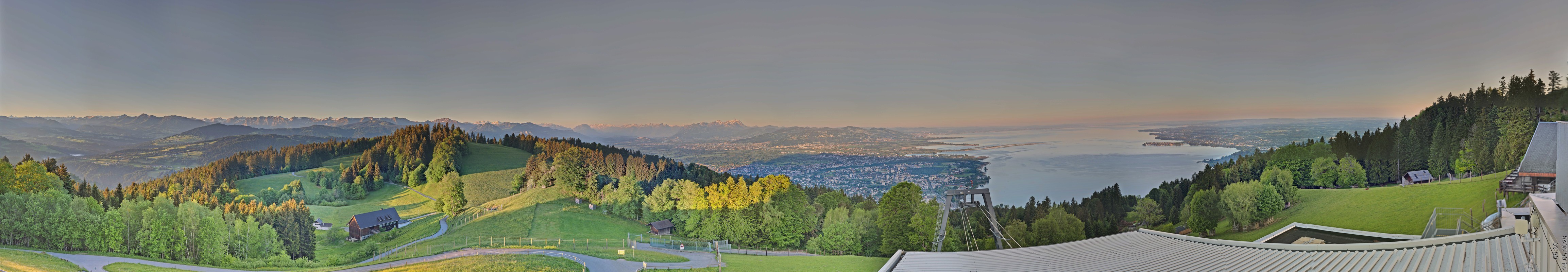 Archiv Foto Webcam Bregenz: Bergstation Pfänderbahn
